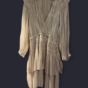 Current Air Elegant Cream Pleated Dress